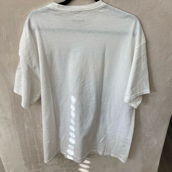 Nascar T-Shirt Men’s Size 2XL Color White Martin Truex Jr. Joe Gibbs Racing - Picture 4 of 9